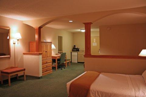 Express & Chicago-algonquin By Ihg