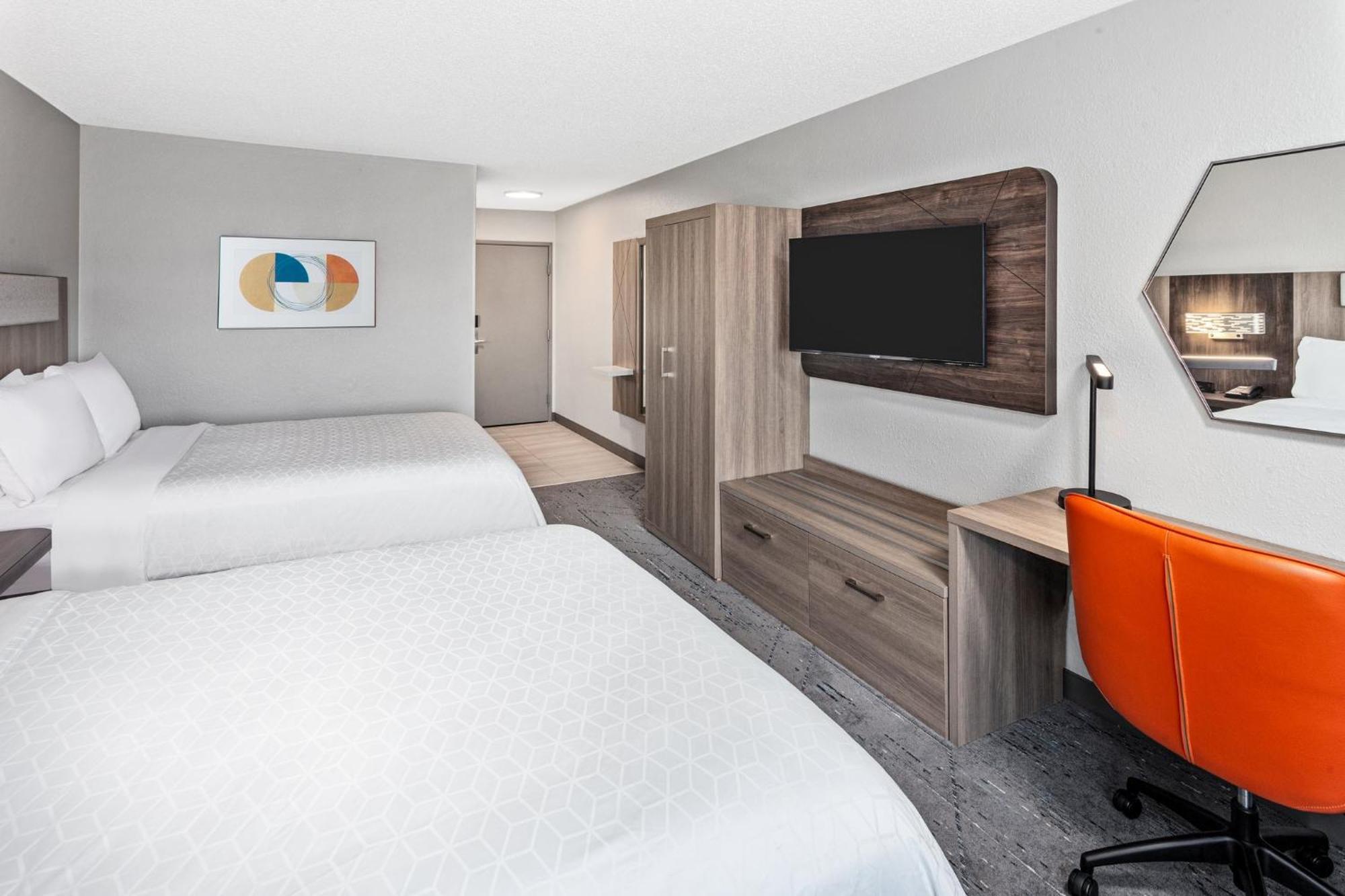 Hotel Express & Chicago-algonquin By Ihg Algonquin