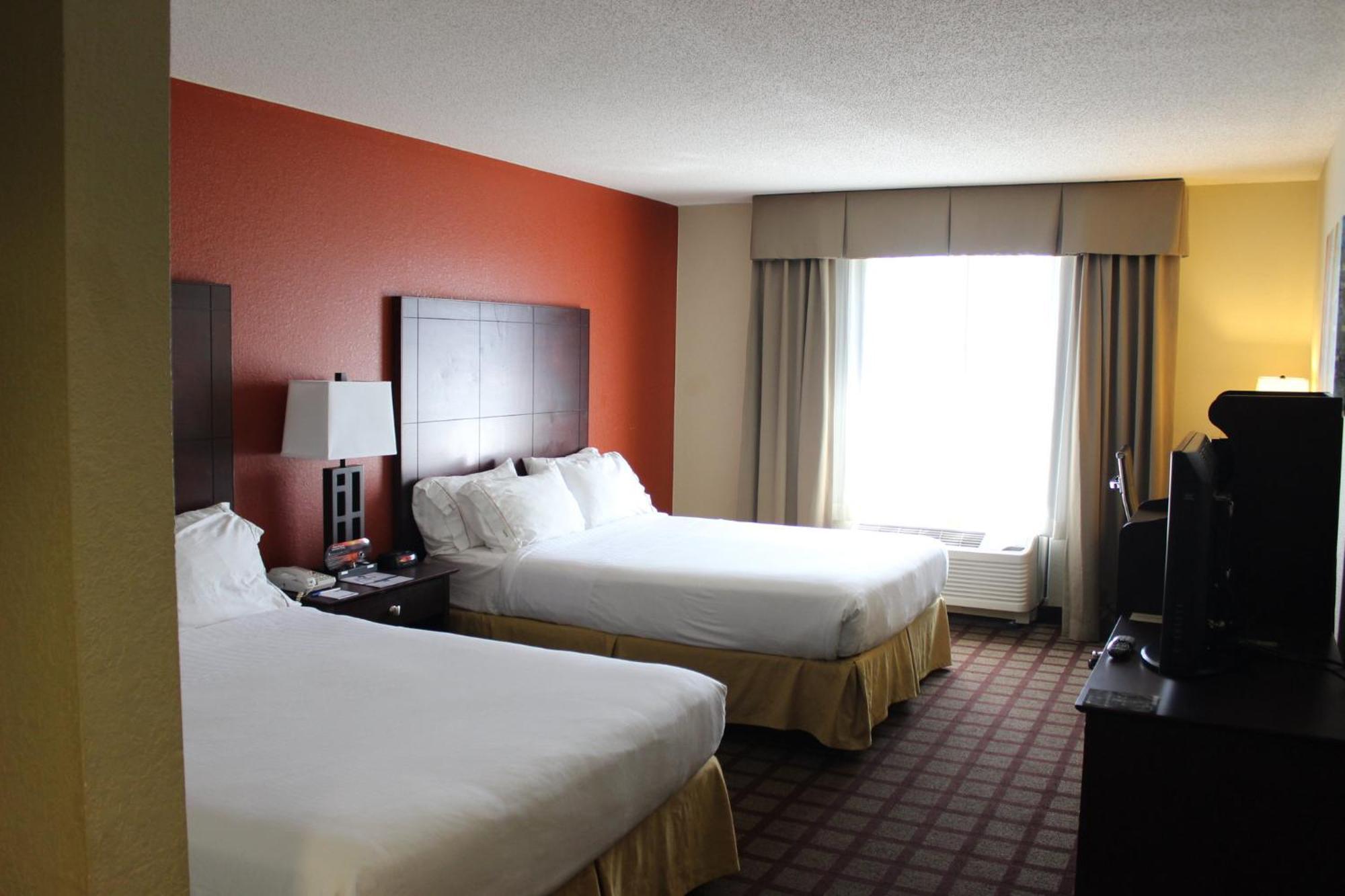 Express & Chicago-algonquin By Ihg Hotel 3*