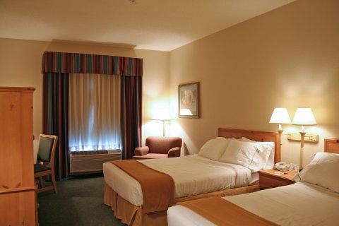 Express & Chicago-algonquin By Ihg 3*