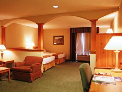Express & Chicago-algonquin By Ihg Algonquin
