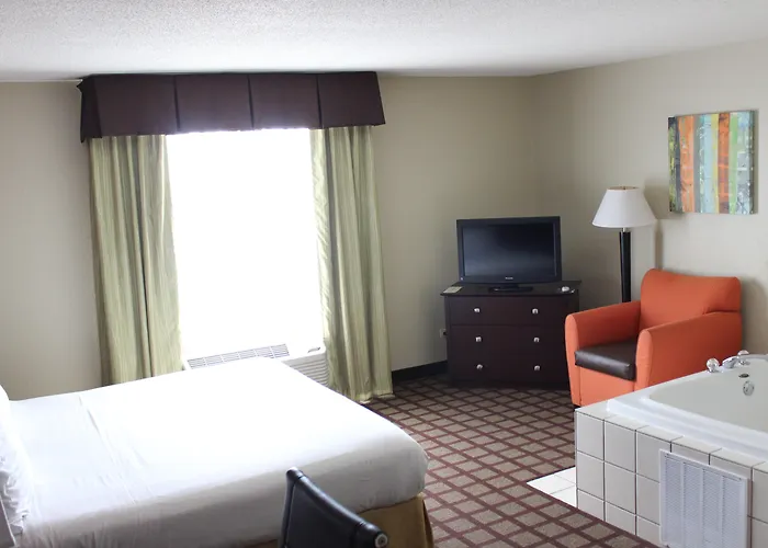 Holiday Inn Express Hotel&Suites Chicago-Algonquin