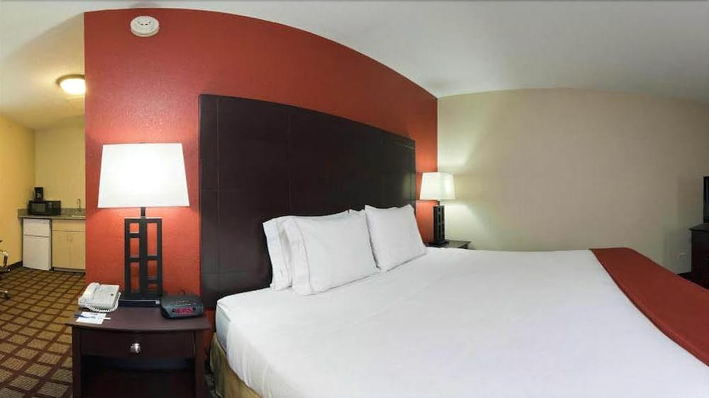 Hotel Express & Chicago-algonquin By Ihg