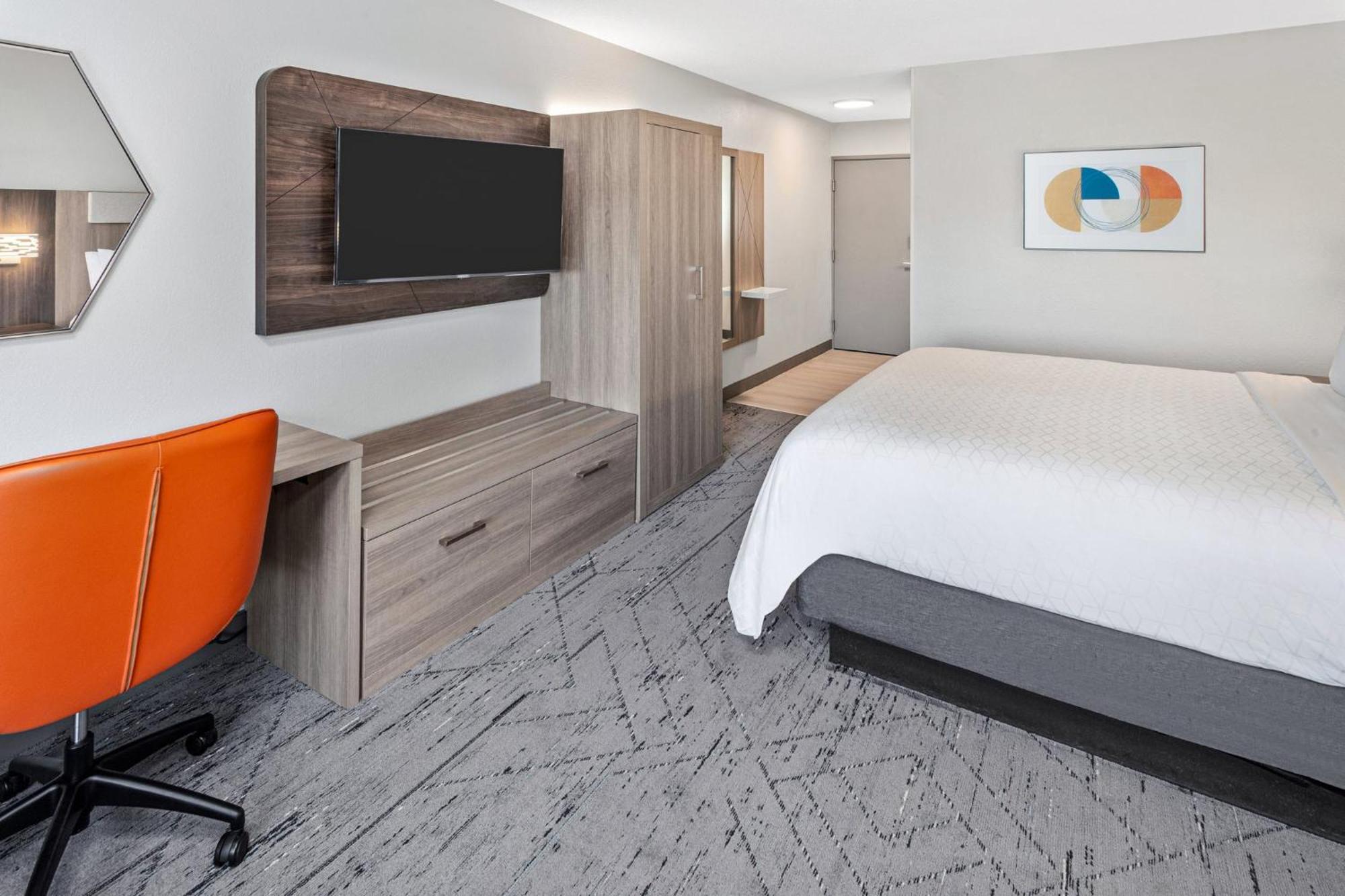 Hotel Express & Chicago-algonquin By Ihg Algonquin