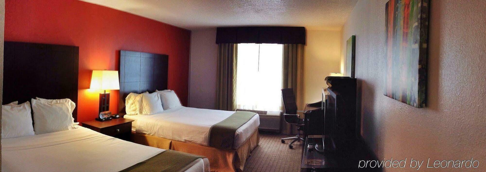 Hotel Express & Chicago-algonquin By Ihg Algonquin
